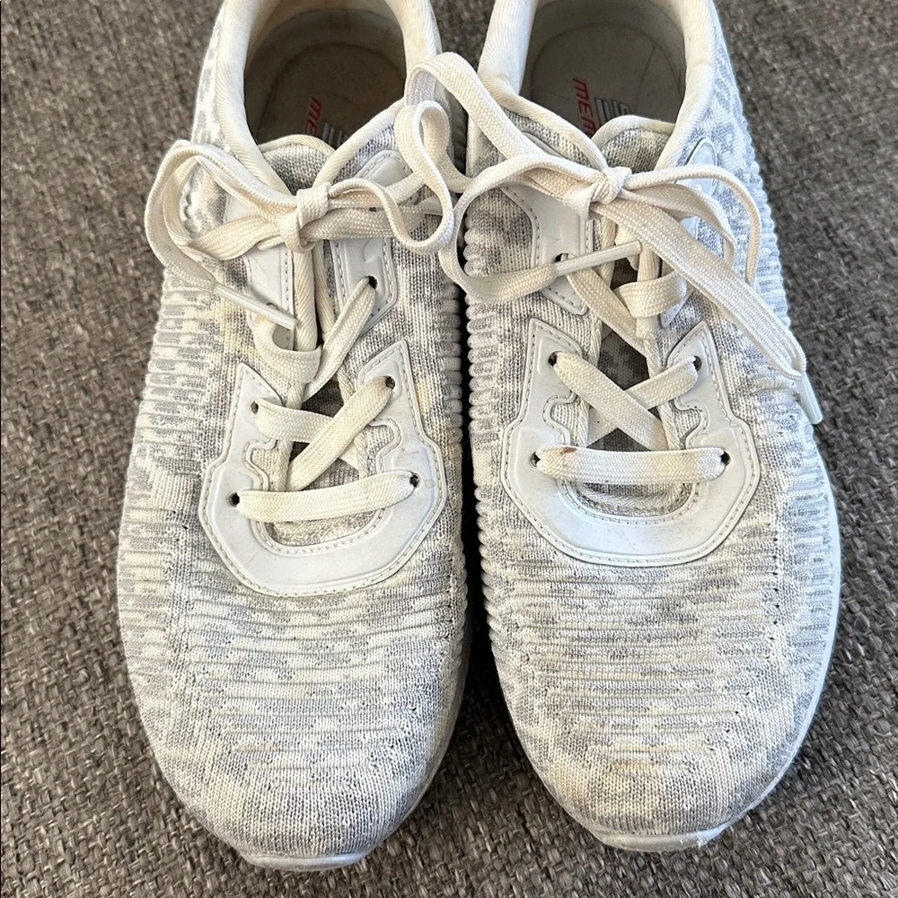 Skechers BOBS Squad Leopard Print Memory Foam Athletic Sneakers Grey White Size